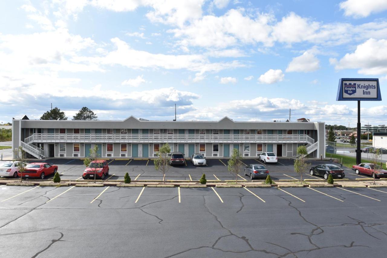 Knights Inn Merrillville Bagian luar foto